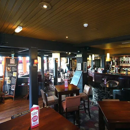 Premier Inn Eastbourne-3