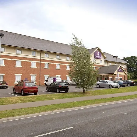 Premier Inn Gatwick Crawley Town West-2