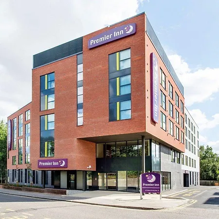 Premier Inn Chelmsford City Centre-2