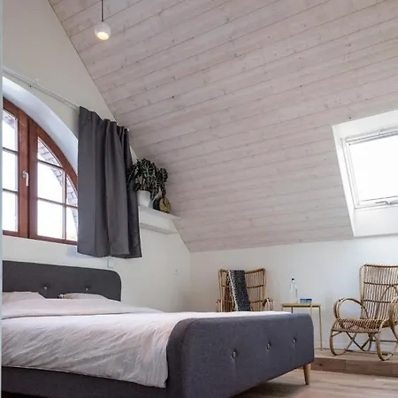 B Room-3
