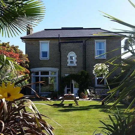 Grantham House-2