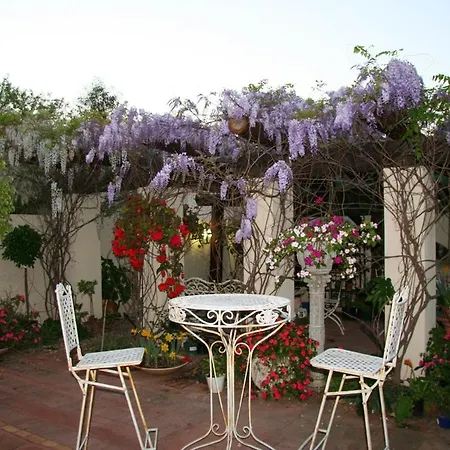Annies Cottage-2