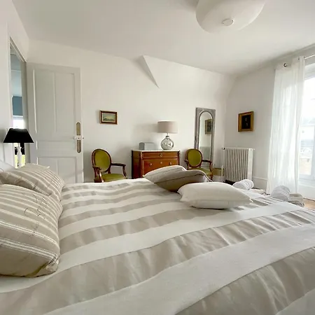 Les Chambres de LOUIS-3