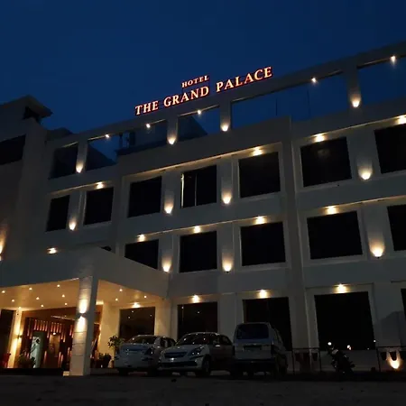 The Grand Palace-2