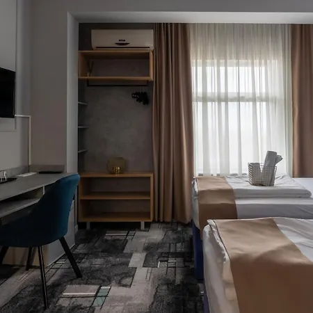 Hotel PASO-2