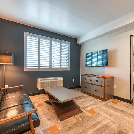 Hotel Lexen Newhall & Santa Clarita - Near Six Flags Magic Mountain-2