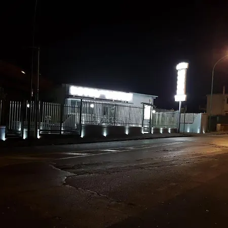 Hotel Metro-2