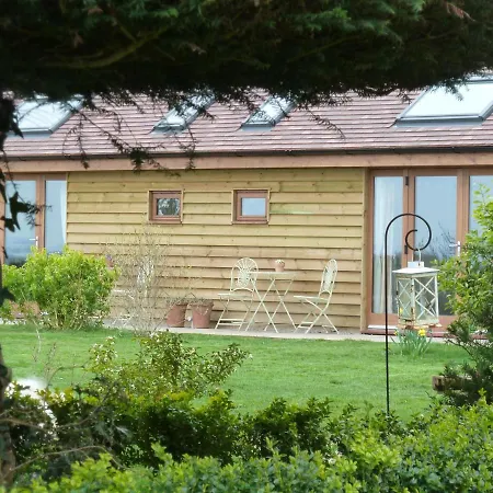 The Lodge, At Orchard Cottage-3