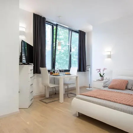 Urban Style Apartments By Loft-2