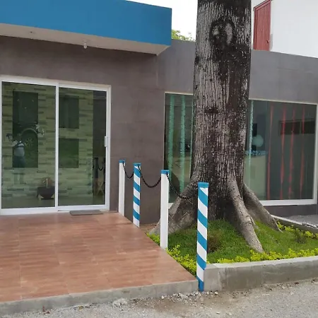 Hotel Popeye-2