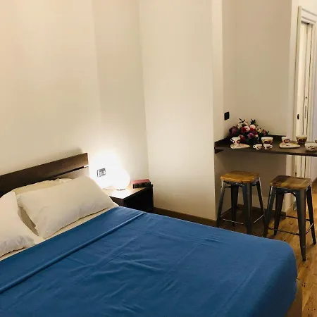 Domus Studio 25 bed&breakfast-3