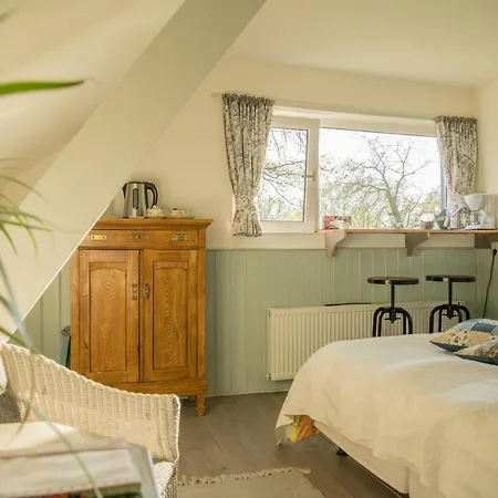 boerderijkamer Korenbloem-2