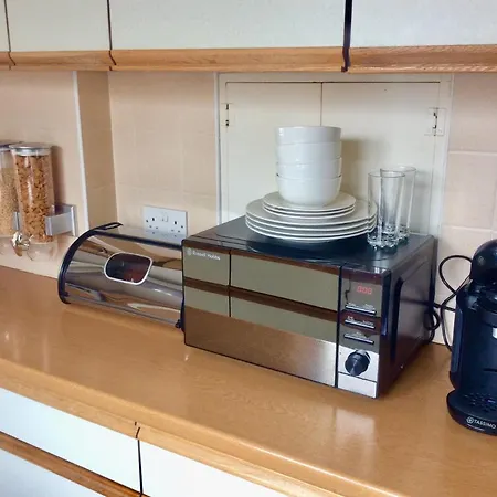Gateway House-2