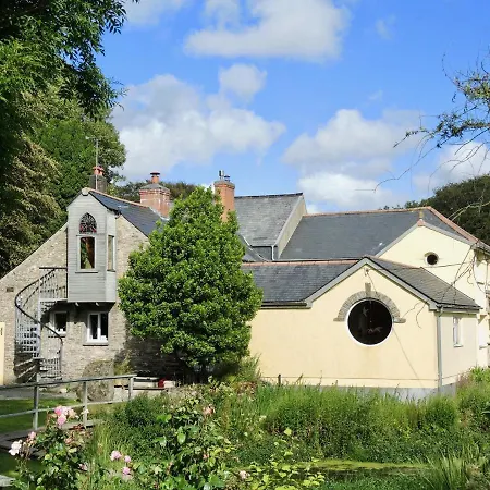 Holwell Farmstead-2