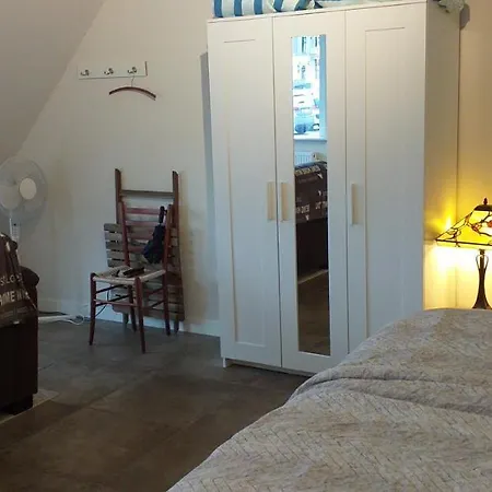 Thorbecke Canal View 45M2 Loft-3