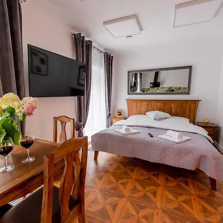 Kamienica Zamenhofa - Apartamenty Na Wynajem-2