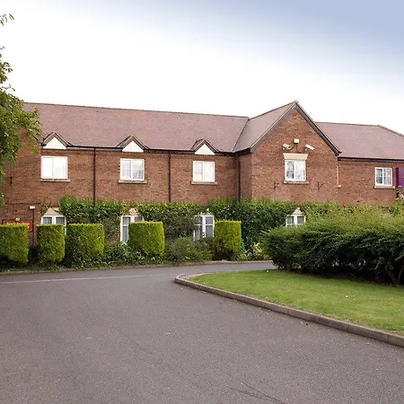 Premier Inn Lichfield North East-3