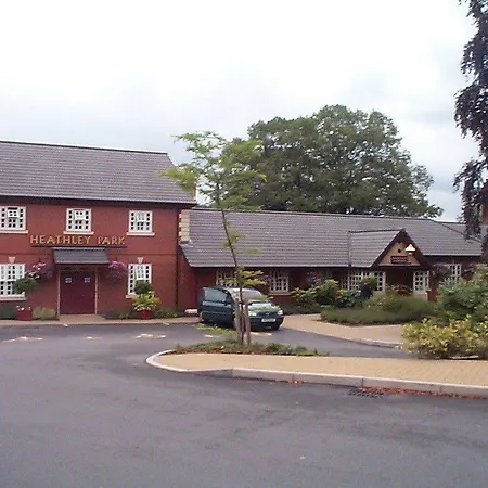 Premier Inn Leicester Central-3