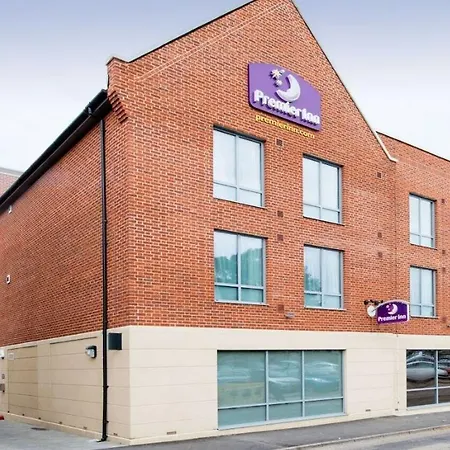 Premier Inn Hitchin Town Centre-2