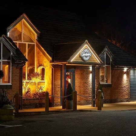 Premier Inn Leicester South-3
