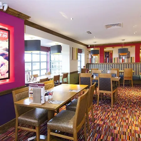 Premier Inn Barry Island-2