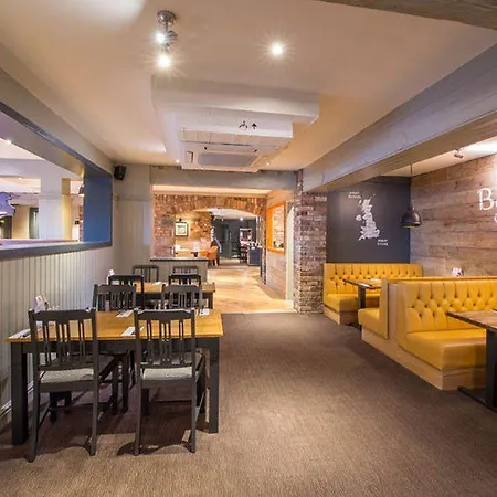 Premier Inn Preston East-3