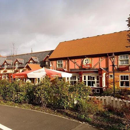 Premier Inn Warrington Central North-3