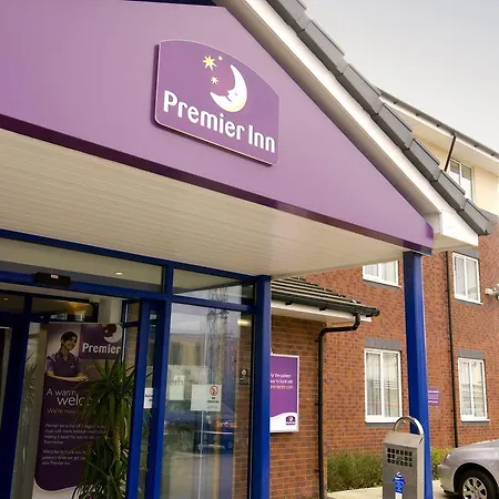 Premier Inn Warrington Central North-2