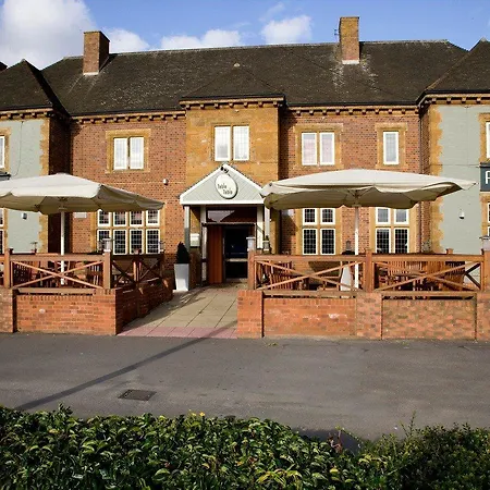 Premier Inn Peterborough North-3