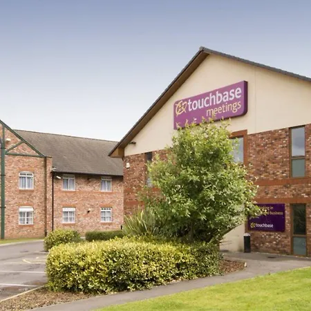 Premier Inn Manchester-3