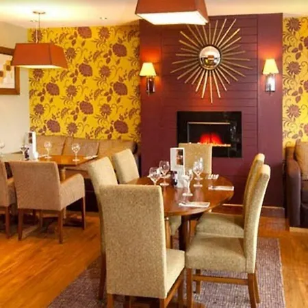 Premier Inn Rochester-2