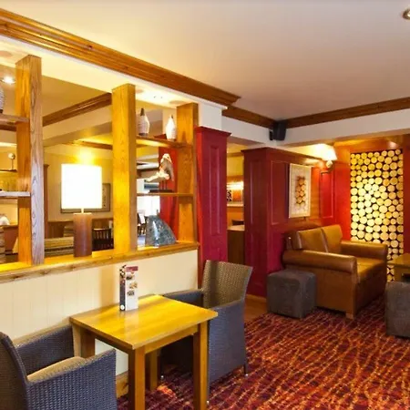 Premier Inn Rugeley-3