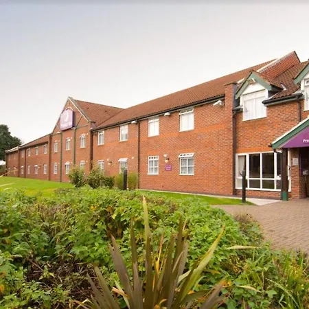 Premier Inn Runcorn-3