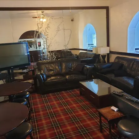 Elmhurst Hotel-2