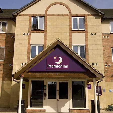 Premier Inn Slough-2
