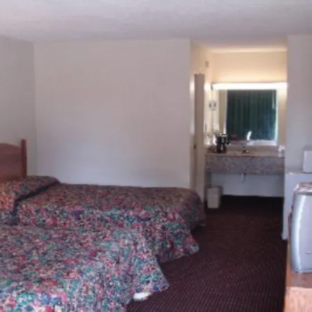 Americas Best Value Inn-3