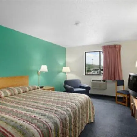 Quality Inn Jackson North-2