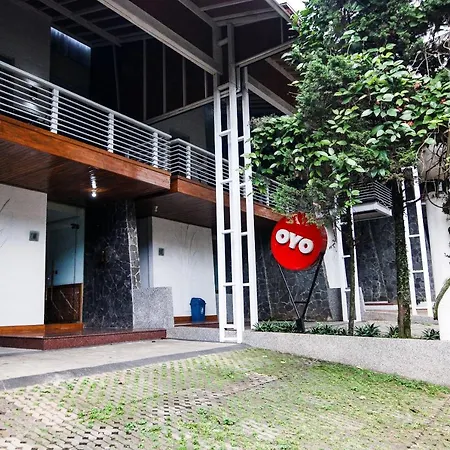 Oyo 229 Hi Quality-2