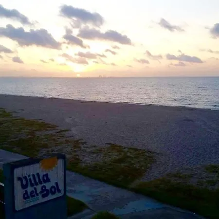 Spectacular Beach View!-3