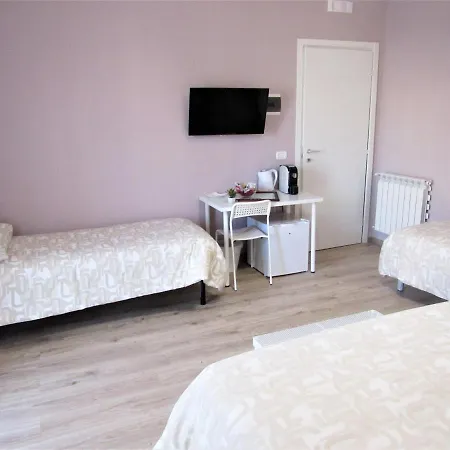 B&B Le Camere Di Sally-3