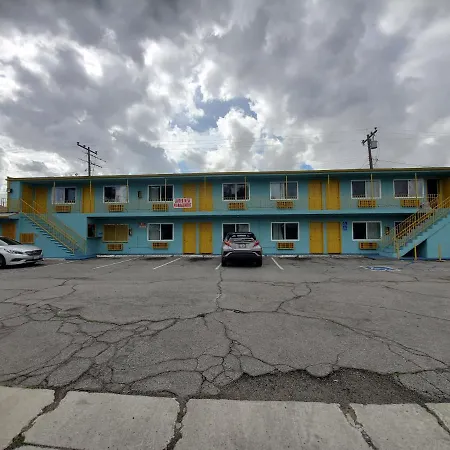 Rose Motel-2