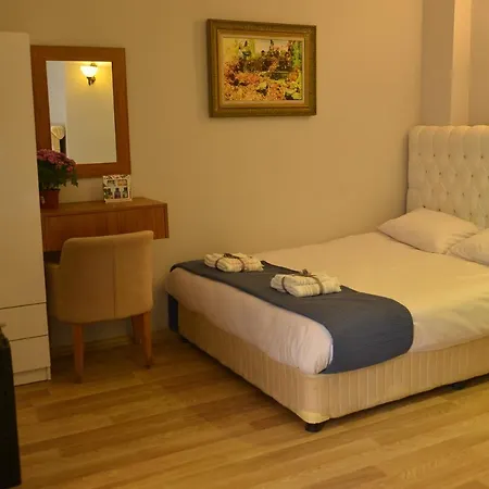 Pure Diamond Hotel-2
