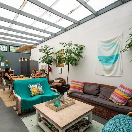 Moy Guesthouse & Backpackers-3