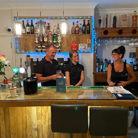 Mariners Hotel-2