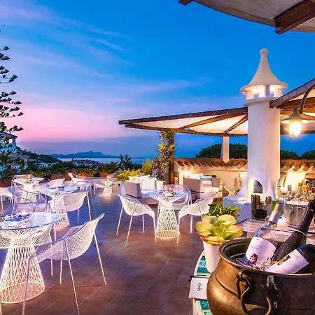 Hotel Punta Est-3