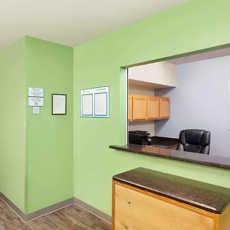Woodspring Suites Sioux Falls-2