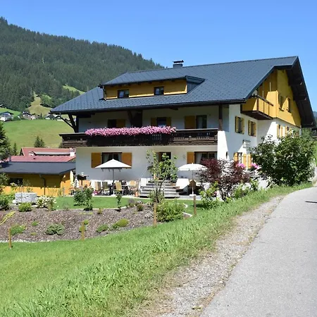 Gästehaus Tannegg-3