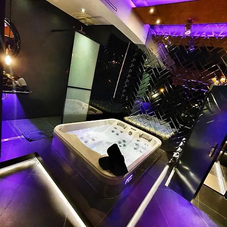 Hotel Ramka & Restaurant & Wine Bar-3