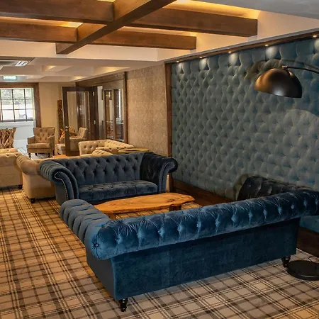 Crowwood Hotel And Alba Restaurant-3