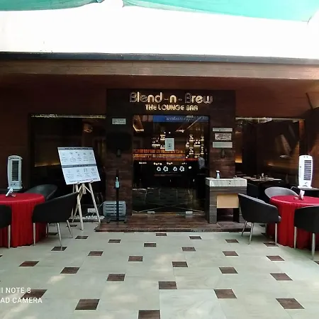 Hotel Plaza-3